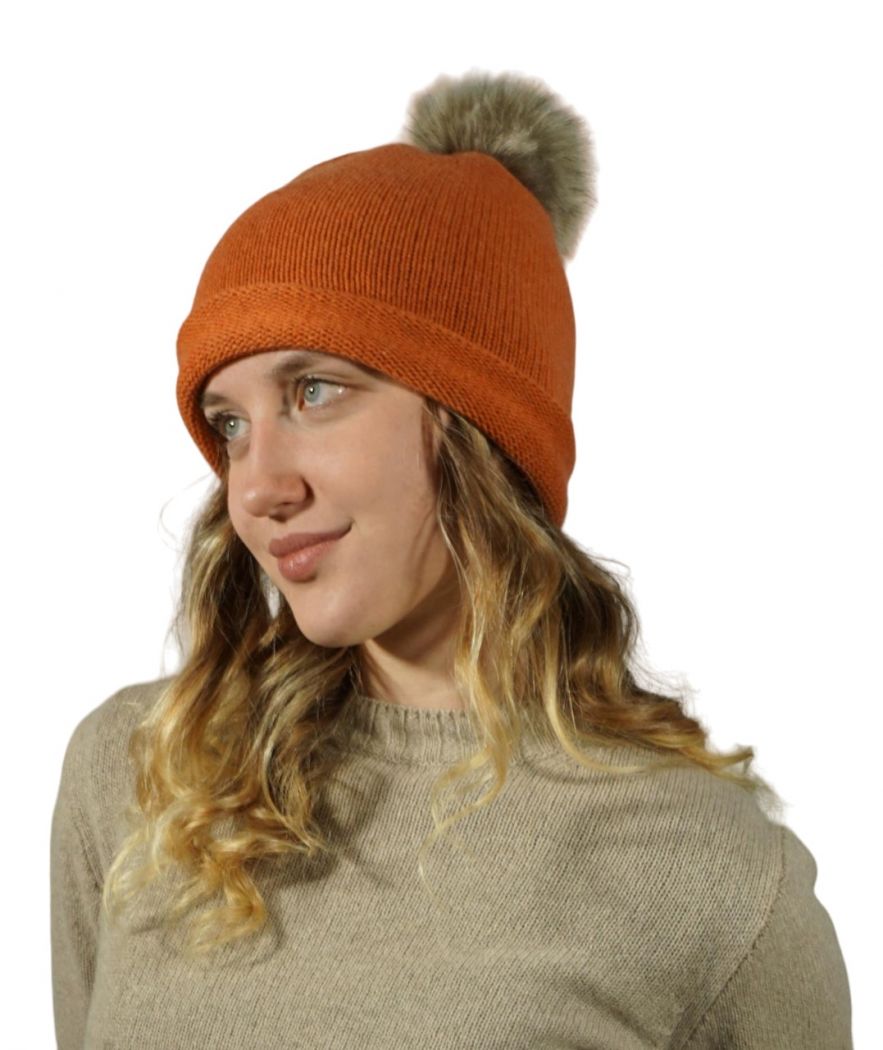 Cappello Donna Rasato con Pon Pon in Cashmere Rigenerato-1